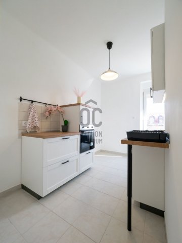 Eladó téglalakás, Pécsett 41.8 M Ft, 2 szobás