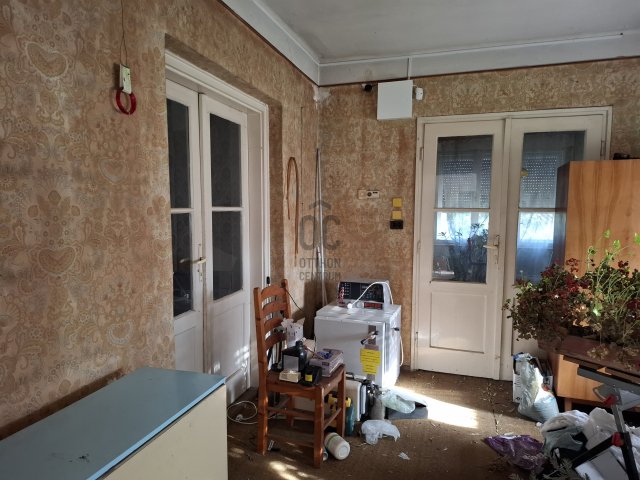 Eladó családi ház, Dunaharasztin 80 M Ft, 3 szobás