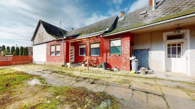 Eladó családi ház, Nábrádon 19 M Ft, 3+2 szobás