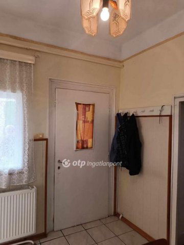 Eladó családi ház, Sajószögeden 31.5 M Ft, 4+1 szobás