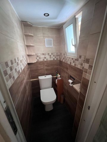 Eladó családi ház, Szarvason 27.5 M Ft, 4 szobás