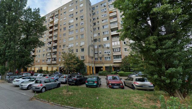 Eladó panellakás, Budapesten, III. kerületben 25 M Ft, 3 szobás