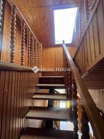 Eladó családi ház, Nagykátán 49.99 M Ft, 6 szobás