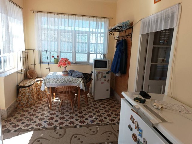 Eladó családi ház, Perőcsényen 37.5 M Ft, 2 szobás