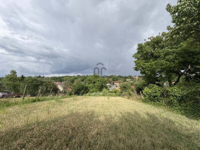 Eladó családi ház, Tabon 26.9 M Ft, 3 szobás