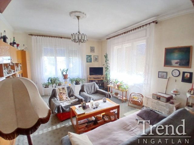 Eladó családi ház, Ercsiben 69.9 M Ft, 4 szobás