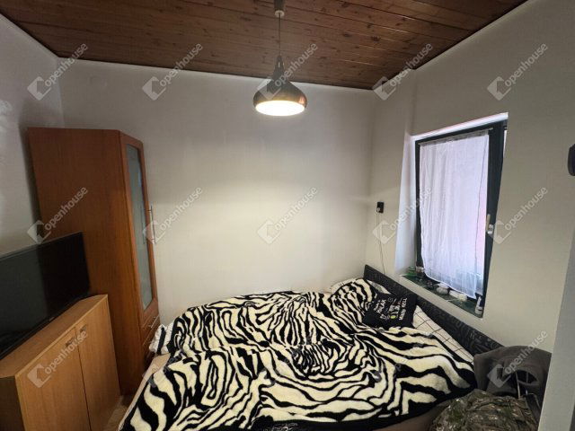 Eladó nyaraló, Balatonakaliban 74.9 M Ft, 3 szobás