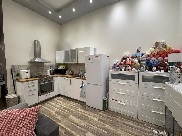 Eladó téglalakás, Budapesten, VI. kerületben, Mozsár utcában