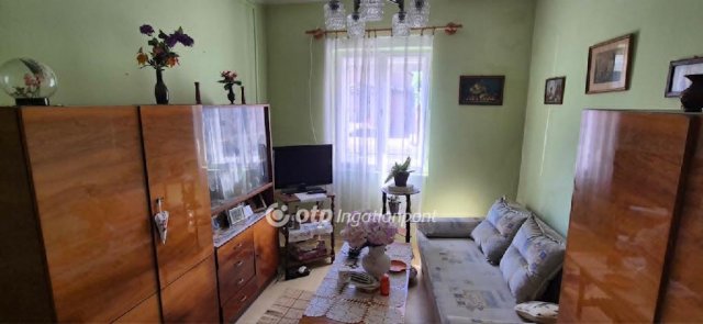 Eladó családi ház, Nagykanizsán 6 M Ft, 1+1 szobás