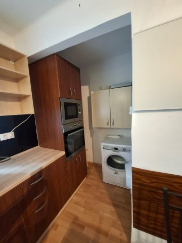 Kiadó téglalakás, albérlet, Szombathelyen 180 E Ft / hó