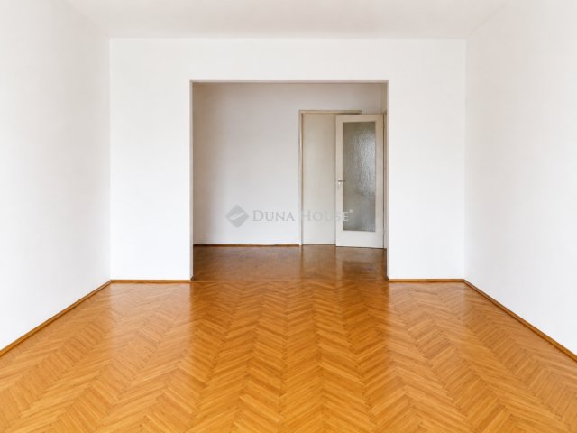 Eladó panellakás, Esztergomban, Bánomi dűlőn 47.8 M Ft