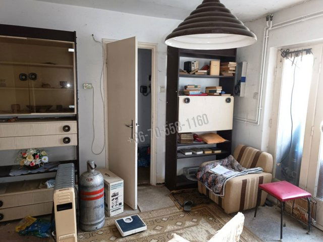 Eladó családi ház, Délegyházán 35 M Ft, 1+1 szobás