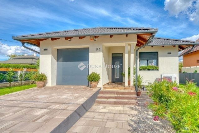 Eladó családi ház, Érden 196.9 M Ft, 4 szobás