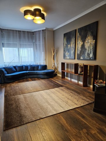 Kiadó téglalakás, albérlet, V. kerületben, Szemere utcában