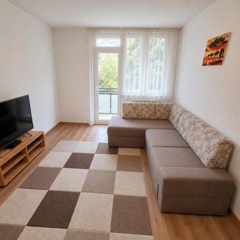 Eladó téglalakás, Tatabányán 34.99 M Ft, 1+1 szobás