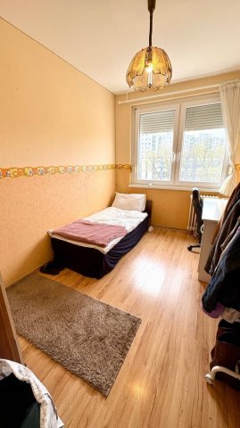 Kiadó téglalakás, albérlet, Debrecenben 240 E Ft / hó, 3 szobás