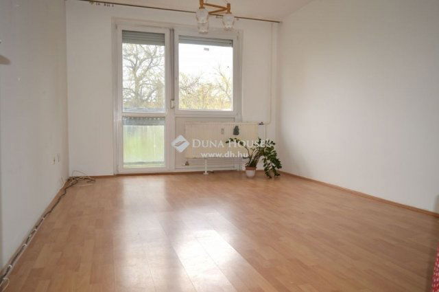 Eladó panellakás, Debrecenben 57 M Ft, 2 szobás