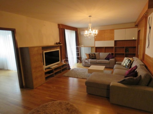 Kiadó téglalakás, albérlet, Székesfehérvárott 750 E Ft / hó
