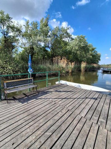 Eladó nyaraló, Szigetbecsén 89.9 M Ft, 4 szobás