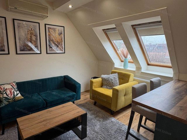 Kiadó téglalakás, albérlet, Szolnokon 190 E Ft / hó, 2+1 szobás