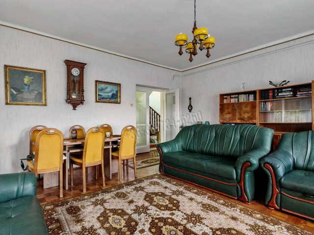 Eladó családi ház, Egerben 99 M Ft, 5 szobás