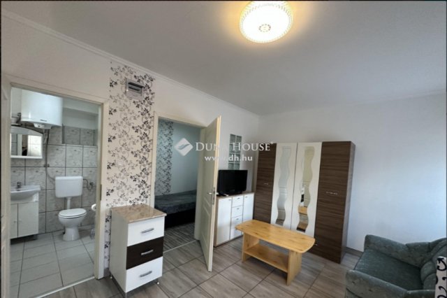 Eladó családi ház, Gyömrőn 189 M Ft, 16 szobás