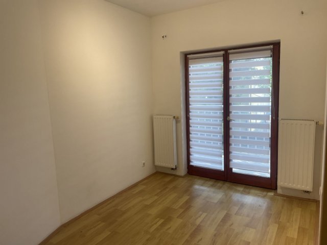 Kiadó téglalakás, albérlet, Debrecenben 160 E Ft / hó, 1 szobás