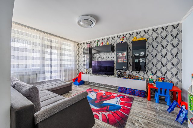 Eladó panellakás, Dunakeszin 78.9 M Ft, 3 szobás