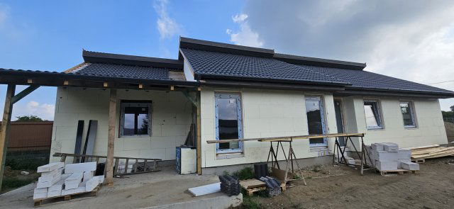 Eladó családi ház, Debrecenben 145 M Ft, 5 szobás