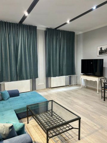 Kiadó téglalakás, albérlet, V. kerületben, Váci utcában