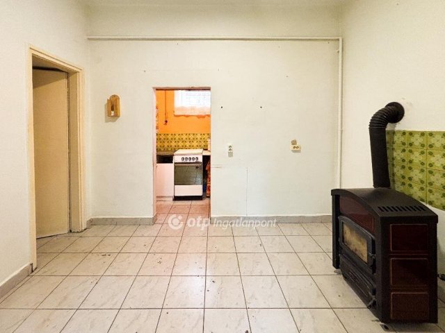 Eladó családi ház, Lengyeltótiban 31.9 M Ft, 3 szobás