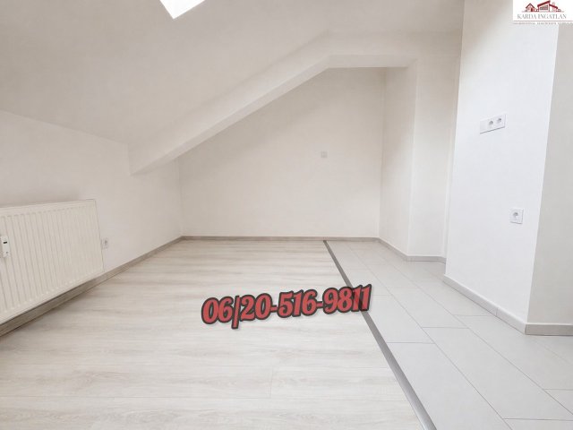 Eladó téglalakás, Dunaújvárosban 28 M Ft, 1 szobás