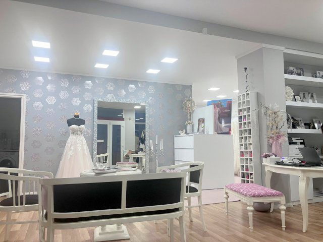 Eladó üzlethelyiség, Nyíregyházán 75 M Ft, 3 szobás