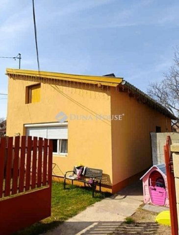 Eladó családi ház, Budapesten, XX. kerületben 63 M Ft, 4 szobás