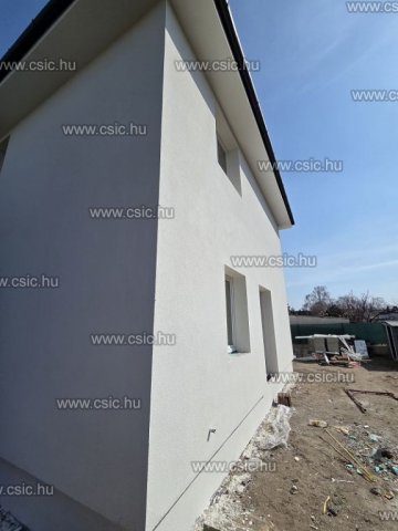 Eladó ikerház, Budapesten, XVIII. kerületben 109.9 M Ft, 5 szobás