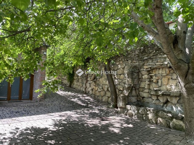 Eladó családi ház, Telkin, Petőfi Sándor utcában 189 M Ft