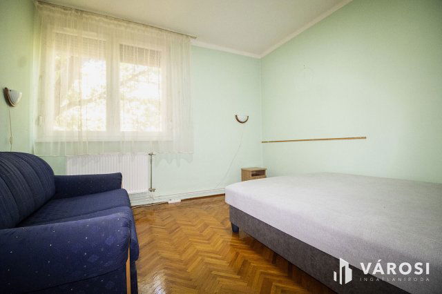 Kiadó téglalakás, albérlet, Békéscsabán 90 E Ft / hó