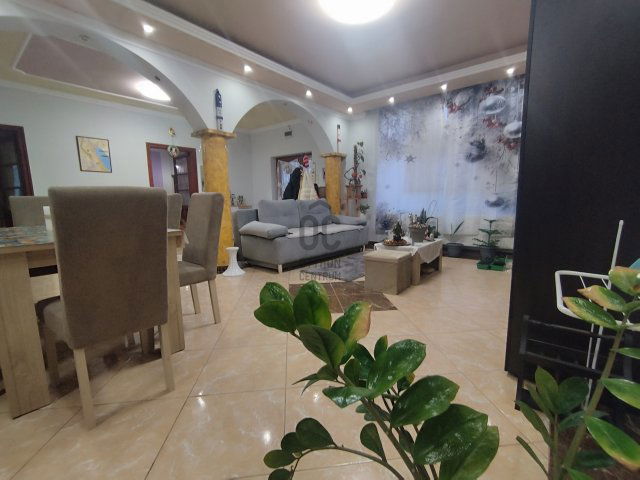 Eladó családi ház, Nyársapáton 47.9 M Ft, 3 szobás