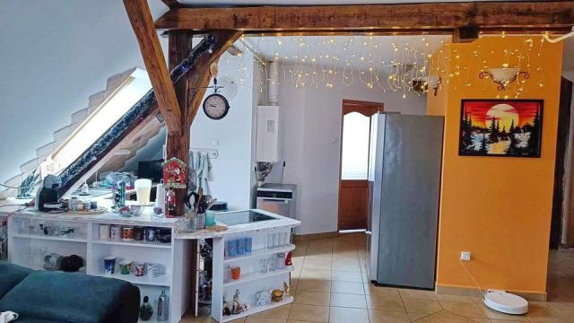 Kiadó téglalakás, albérlet, Debrecenben 230 E Ft / hó, 3 szobás