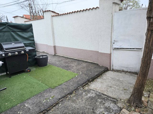 Eladó téglalakás, Budapesten, XX. kerületben 35.5 M Ft