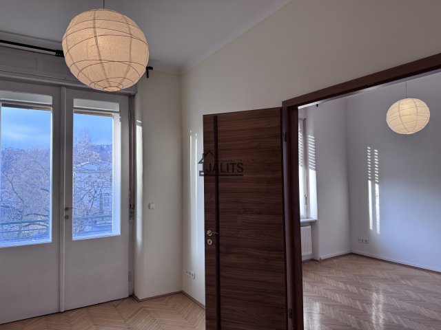 Kiadó téglalakás, albérlet, Budapesten, XII. kerületben