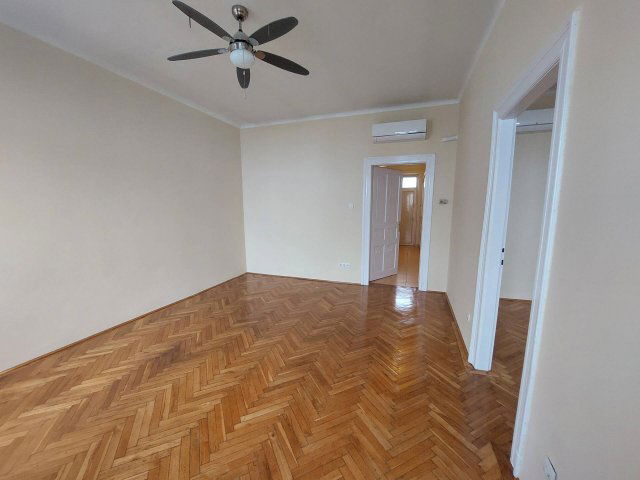 Eladó téglalakás, Budapesten, VIII. kerületben 67.8 M Ft