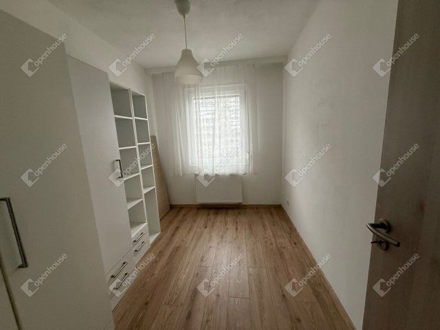 Eladó téglalakás, Zalaegerszegen 55.2 M Ft, 3 szobás