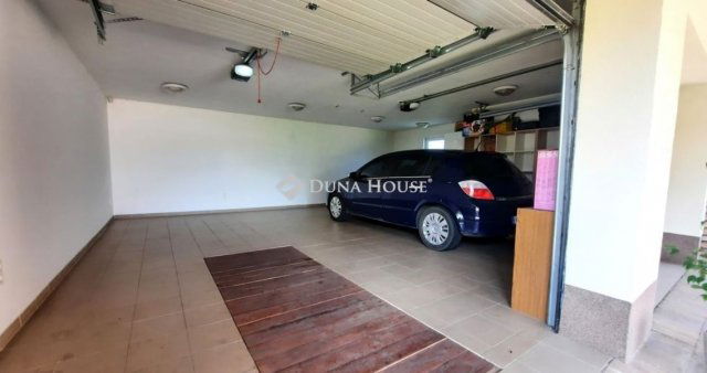 Eladó családi ház, Újhartyánon 119.9 M Ft, 3+1 szobás