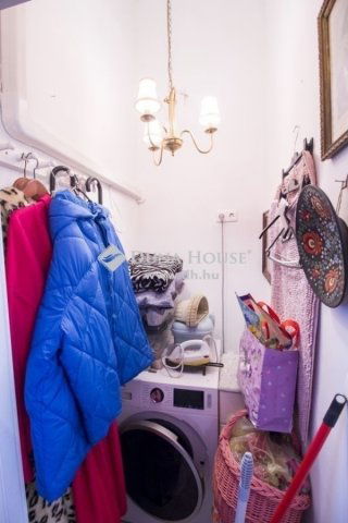 Eladó téglalakás, Budapesten, XI. kerületben 49.9 M Ft, 1 szobás