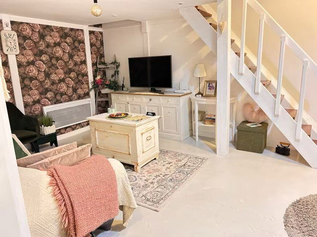 Kiadó téglalakás, albérlet, VI. kerületben, Szófia utcában