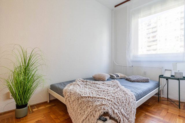 Eladó téglalakás, Budapesten, XVIII. kerületben 42.4 M Ft