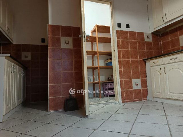 Eladó családi ház, Hajdúbagoson 35 M Ft, 3 szobás