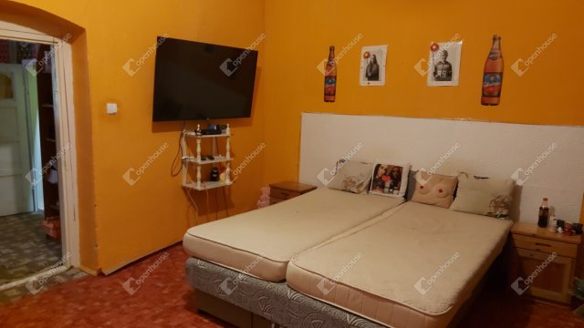 Eladó családi ház, Almáskamaráson 13.9 M Ft, 4 szobás