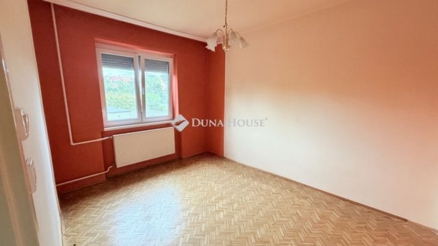 Eladó családi ház, Szombathelyen 69.5 M Ft, 4 szobás